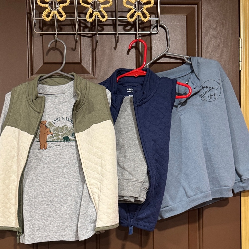 Kids' 4T Outfits